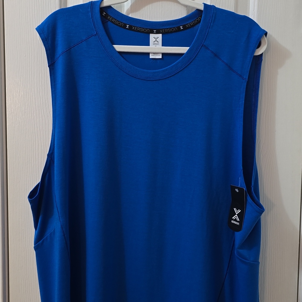 XERSION BRAND MEN'S BLUE SEAMED MUSCLE ATHLETIC TANK TOP SIZE XL